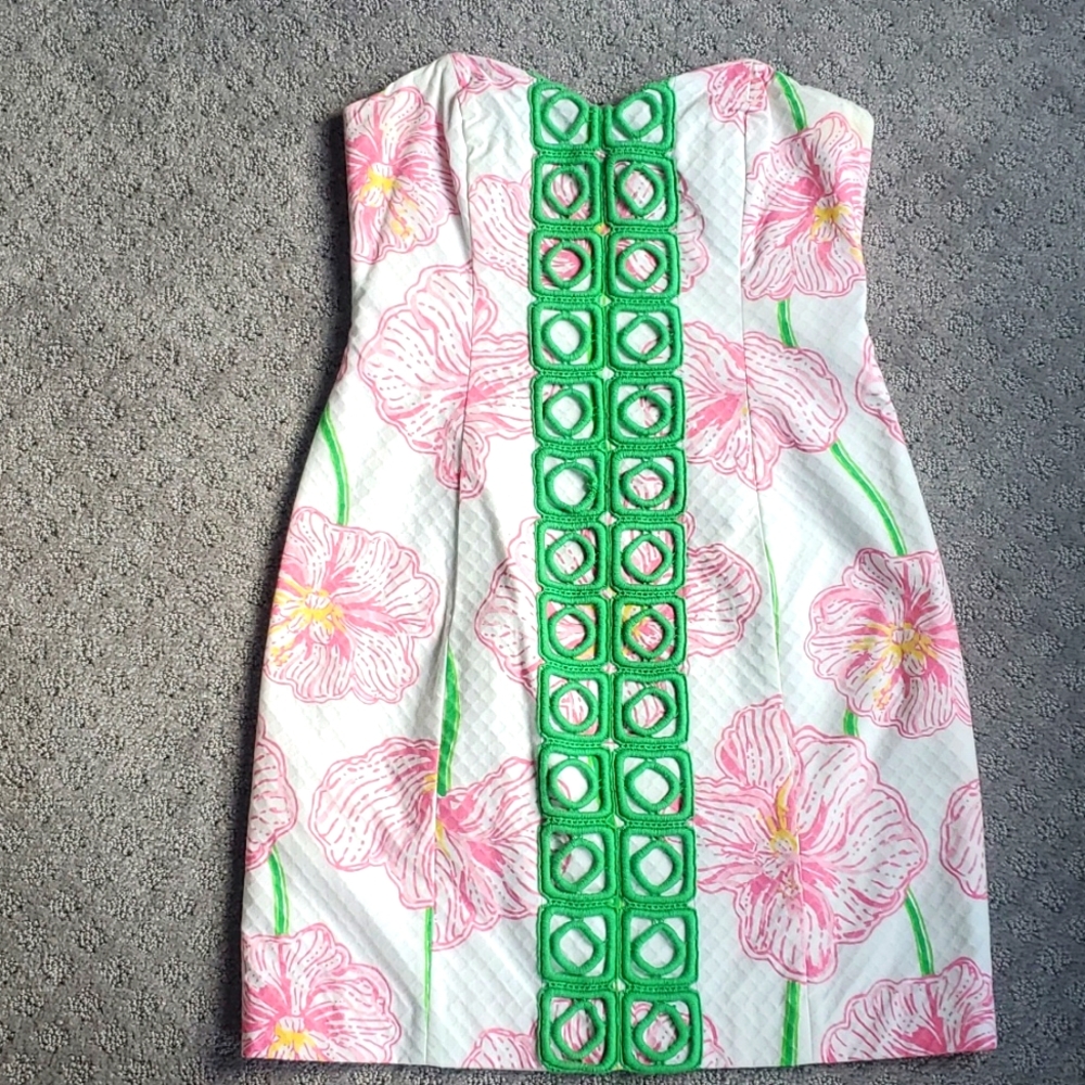 Lilly Pultizer strapless floral dress size 6.EUC